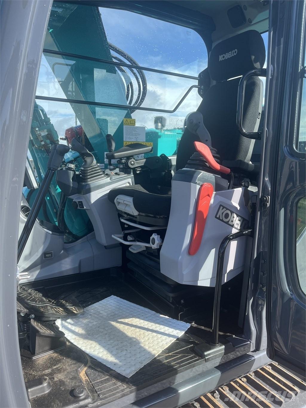Kobelco SK 75 SR Közepes (midi) kotrók 7 t - 12 t