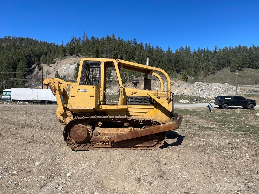 DEERE 850 lánctalpas dózerek