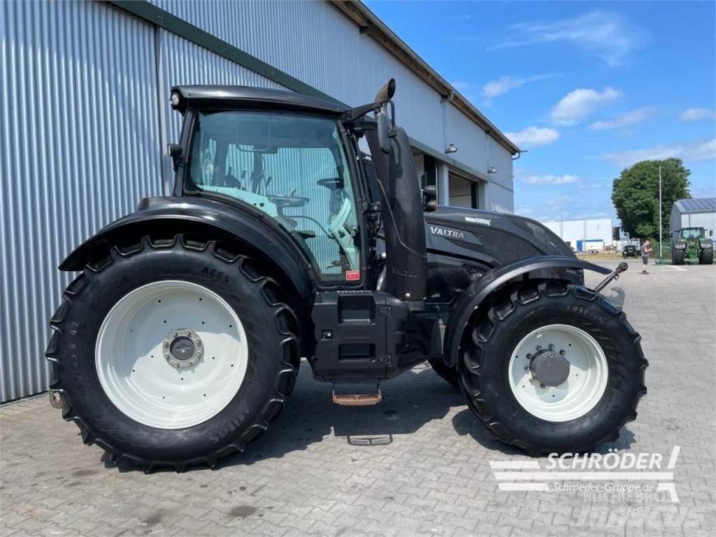 Valtra T 174 EA Traktorok
