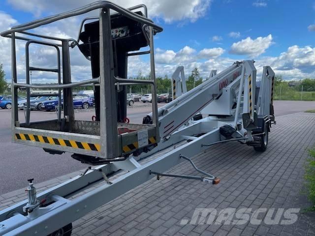 Dino 260 XTD Skylift Pótkocsira szerelt emelők és állványok
