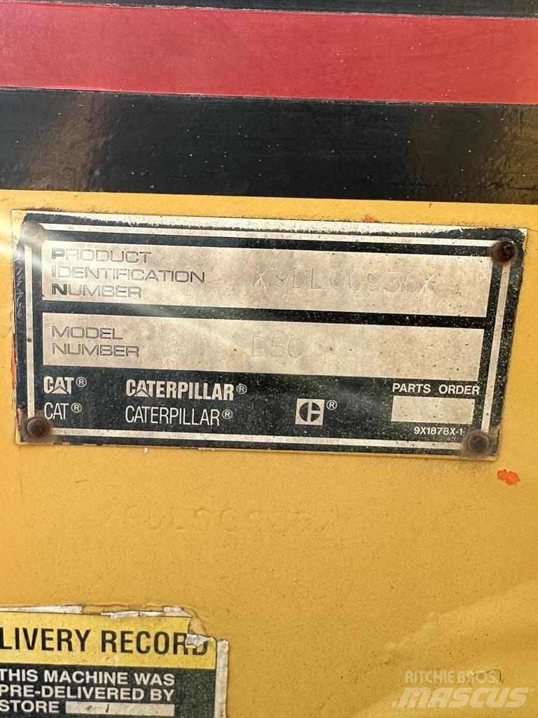 CAT D5C lánctalpas dózerek