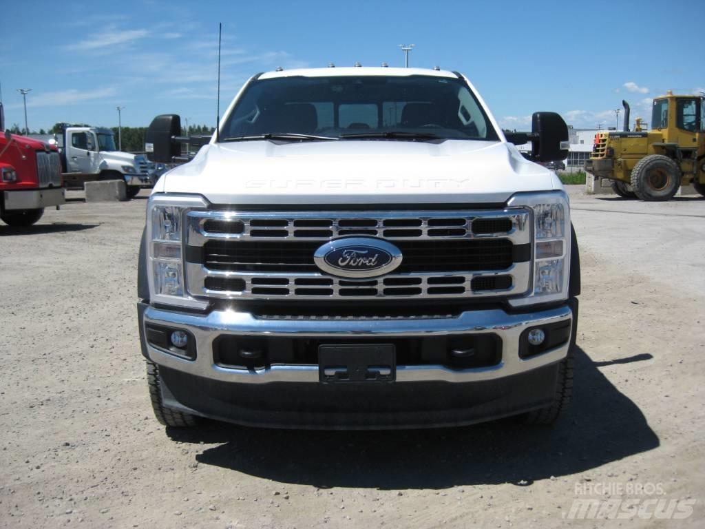 Ford F 550 Nyergesvontatók