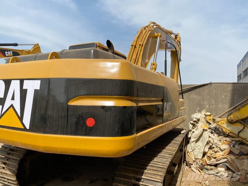 CAT 320 B Lánctalpas kotrók