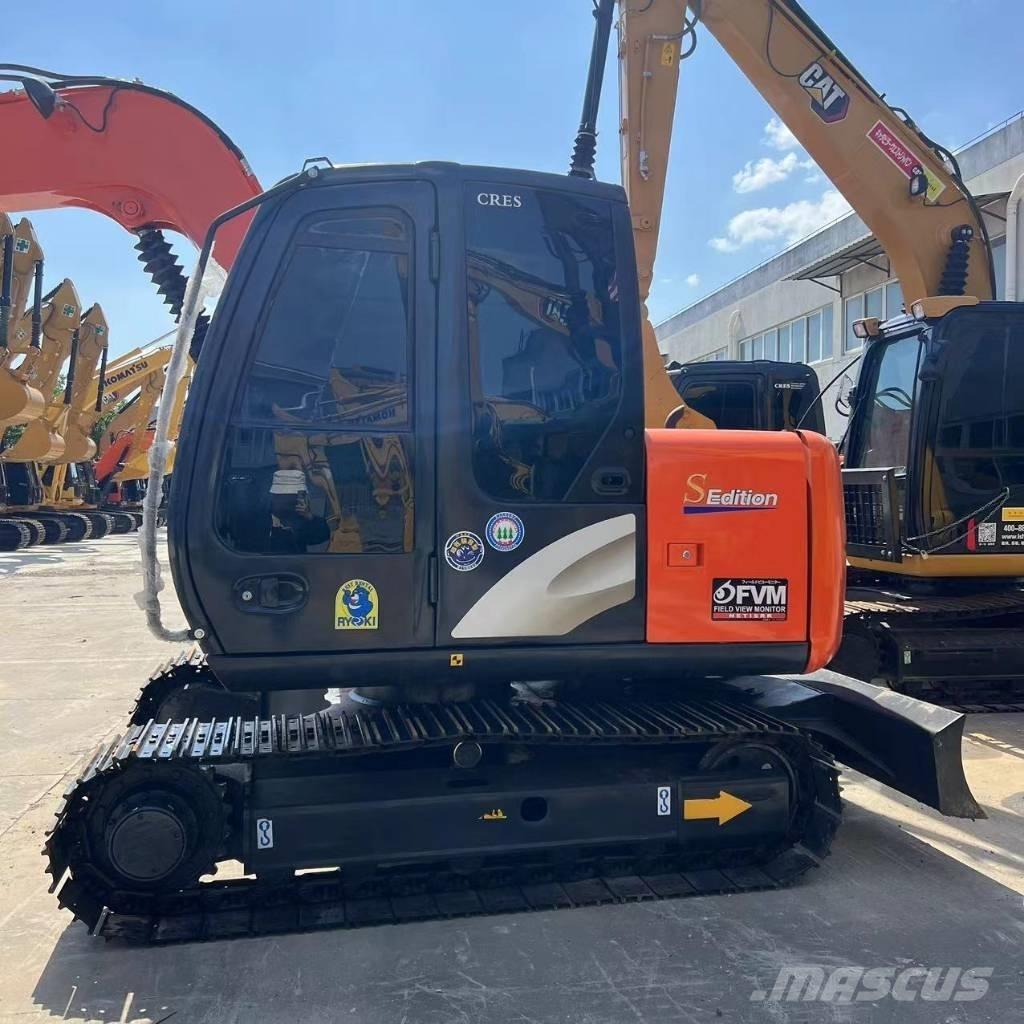 Hitachi ZX 70-5 Közepes (midi) kotrók 7 t - 12 t
