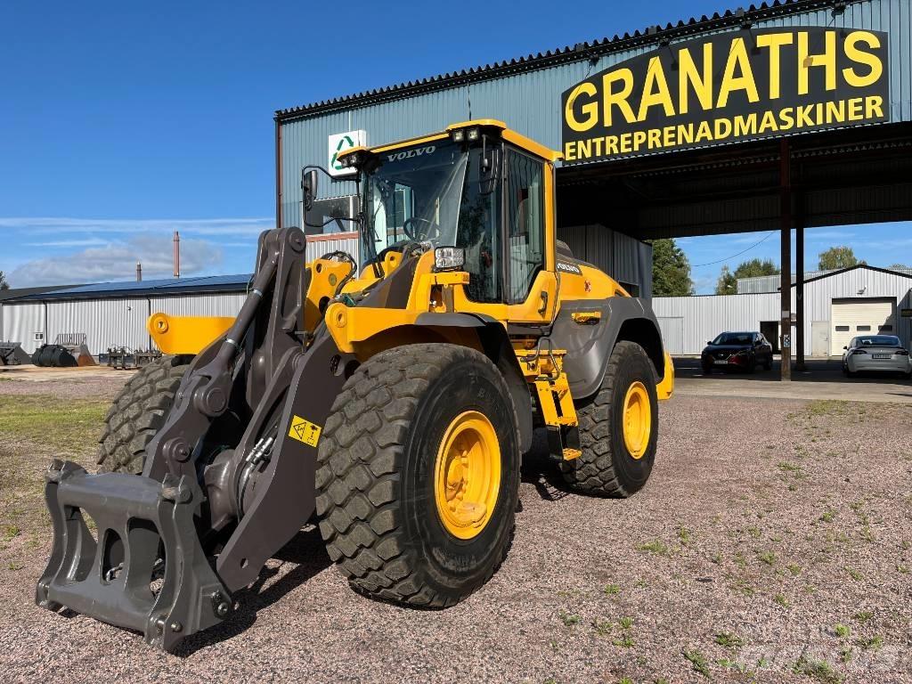 Volvo L 120 H / L120H Gumikerekes homlokrakodók
