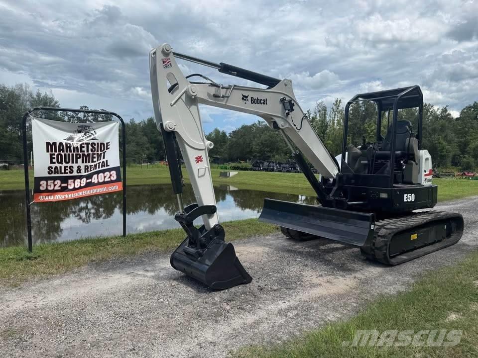 Bobcat E 50 Mini kotrók < 7t