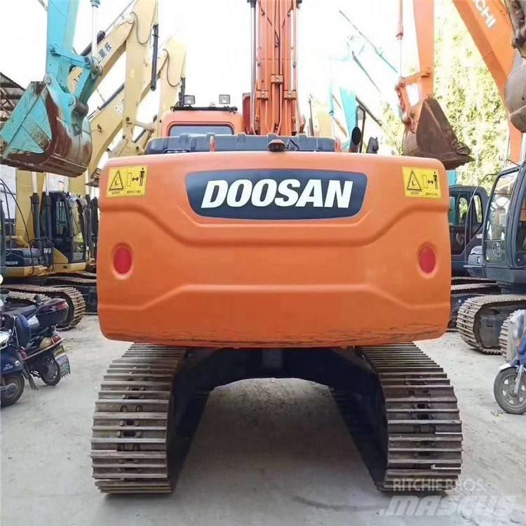 Doosan dx225 Lánctalpas kotrók
