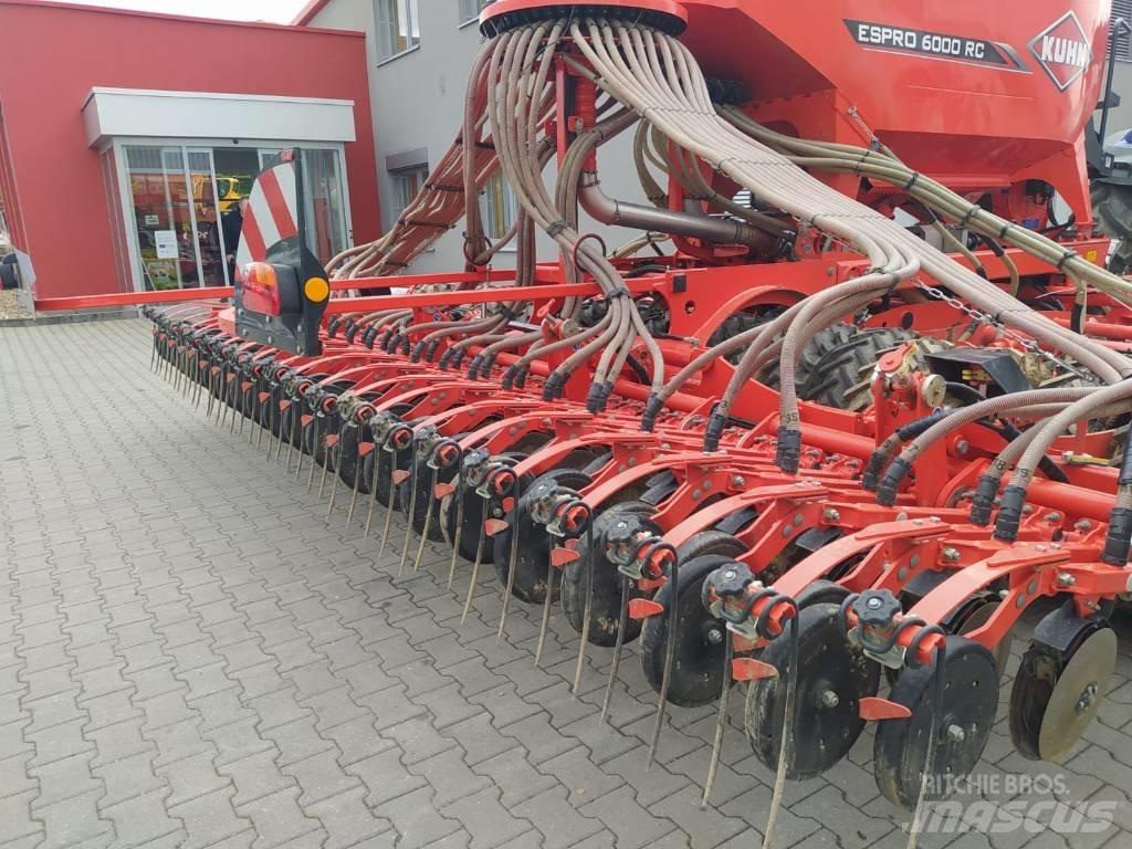 Kuhn ESPRO 6000 RC Vetőgépek