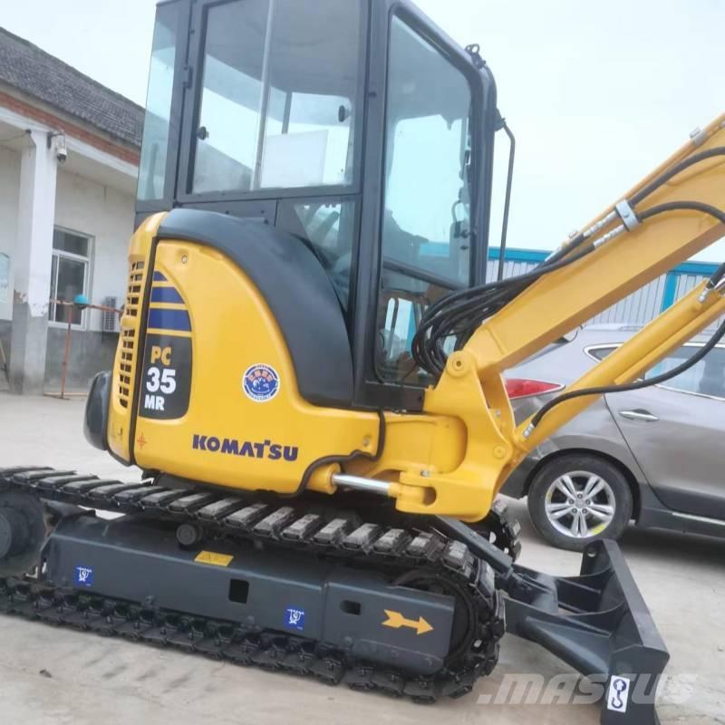 Komatsu PC 35 Mini kotrók < 7t