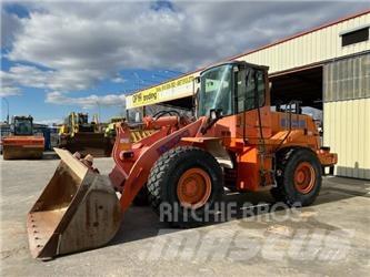 Fiat-Hitachi W170 Gumikerekes homlokrakodók