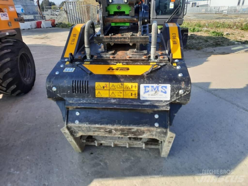 MB Crusher BF 90.3 Törő kanalak