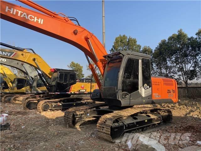 Hitachi ZX200 Lánctalpas kotrók