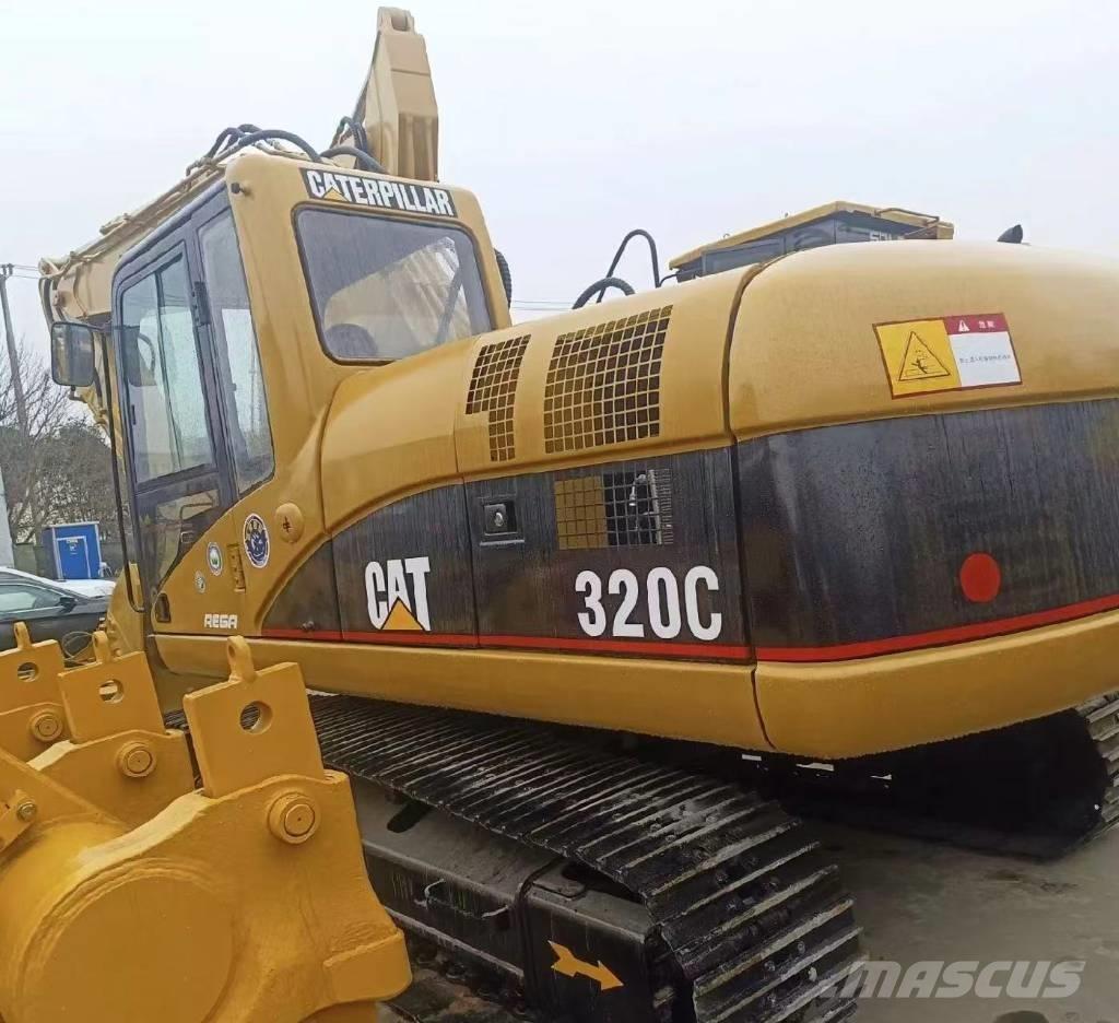 CAT 320 C Lánctalpas kotrók