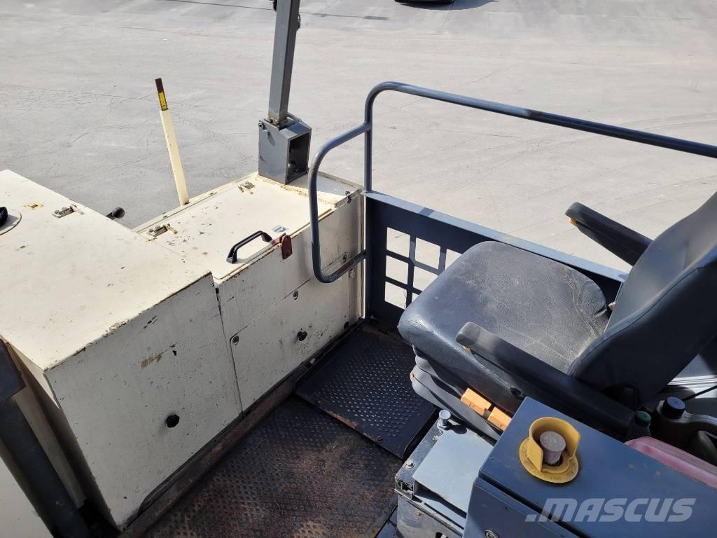 ABG Titan 326 Aszfalt terítõ gépek