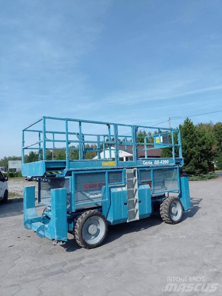 Genie 4390 Ollós emelők