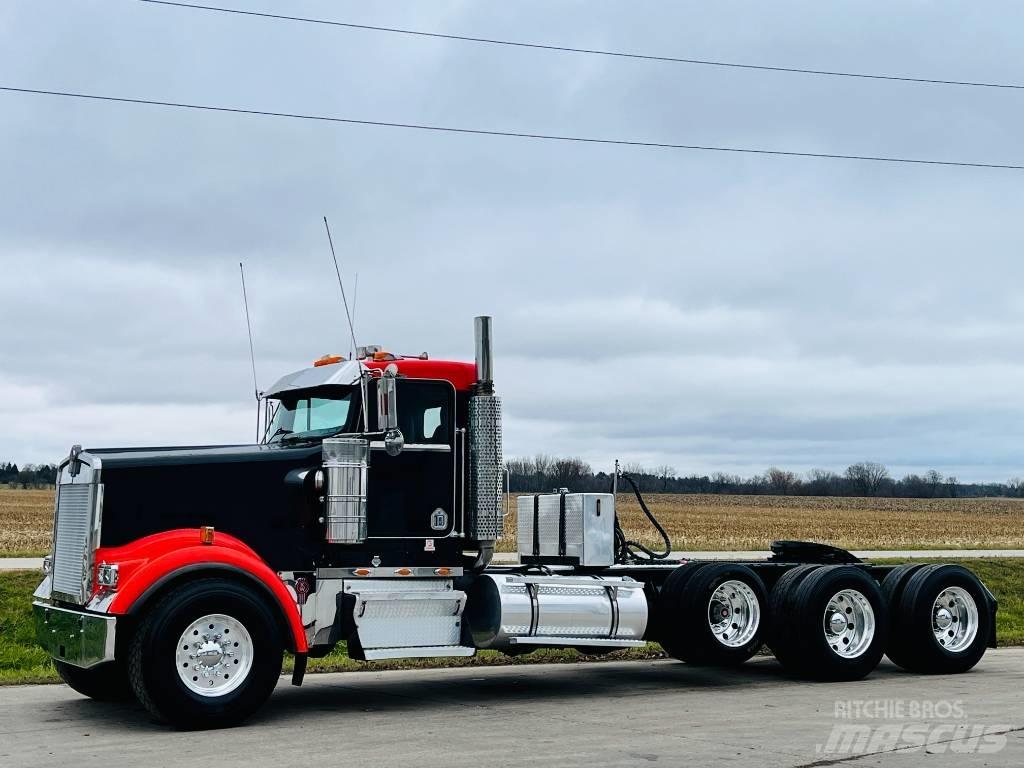 Kenworth W 900 Nyergesvontatók