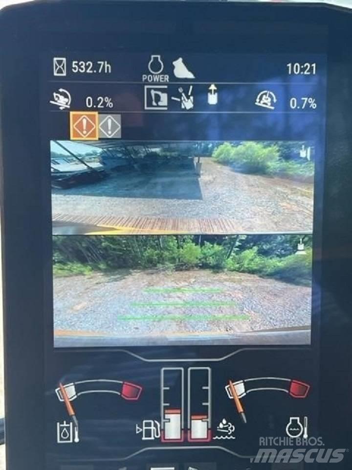 CAT 323 Lánctalpas kotrók