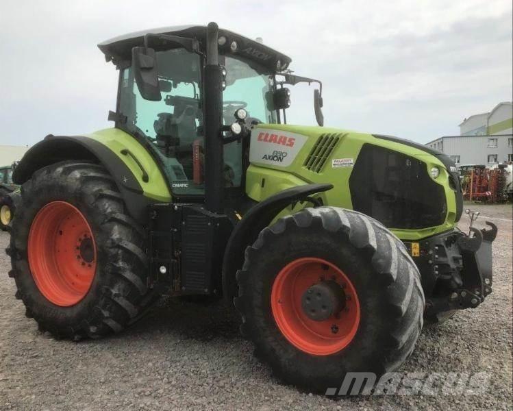 CLAAS AXION 830 Traktorok