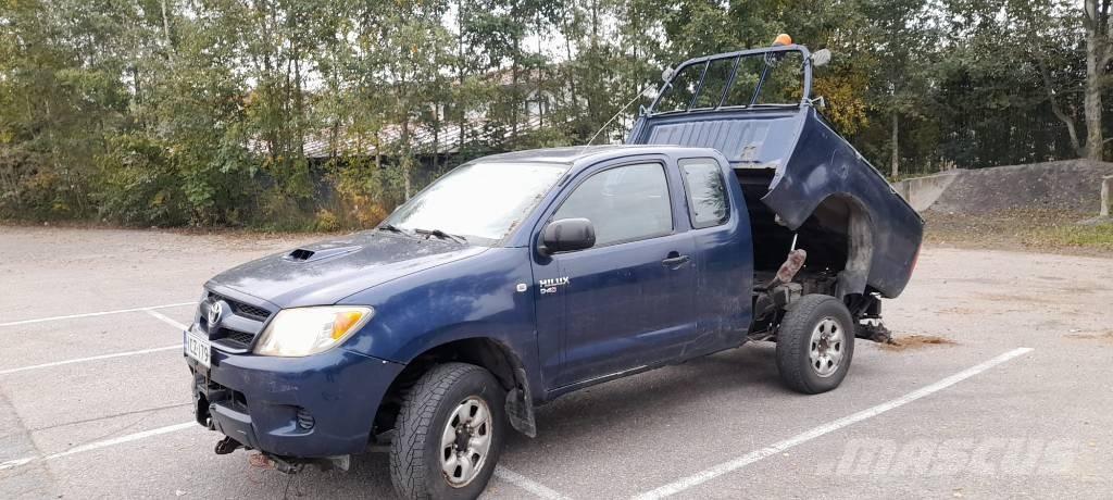 Toyota Hilux Közúti karbantartó haszongépek