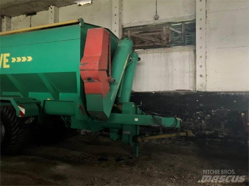 Hawe 2500 D Gabona átrakó kocsik