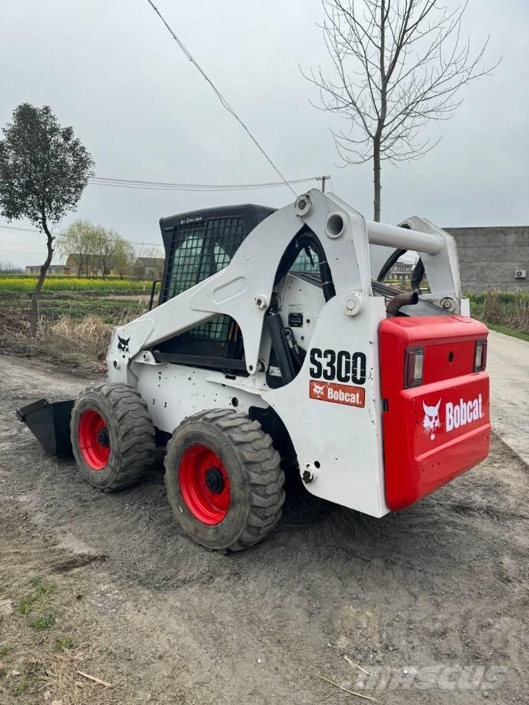 Bobcat S 300 Kompaktrakodók