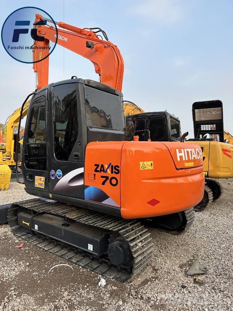 Hitachi ZX 70 Lánctalpas kotrók