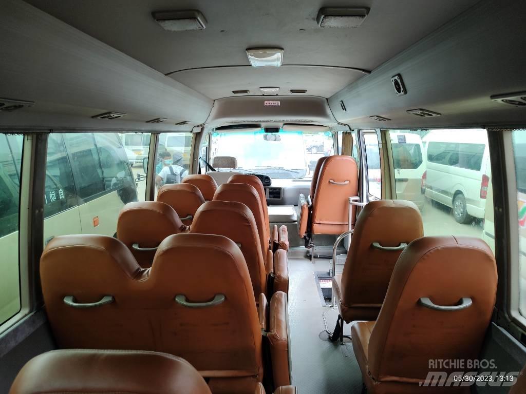 Toyota Coaster Távolsági buszok