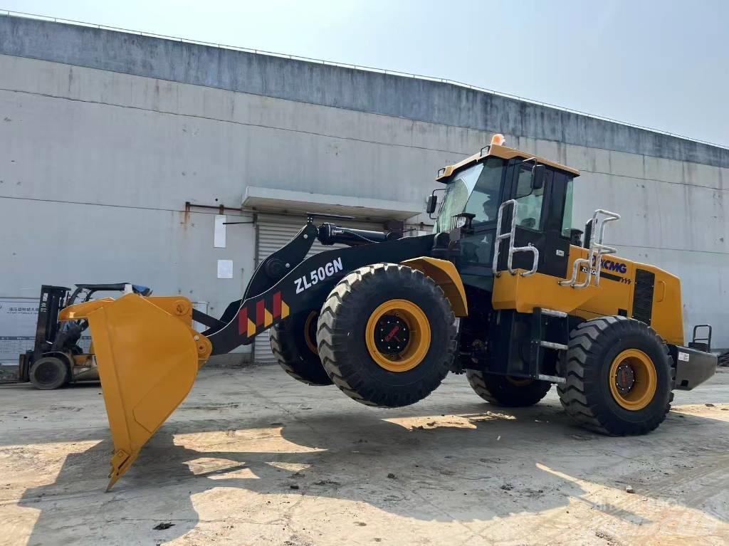 XCMG ZL 50 GN Gumikerekes homlokrakodók