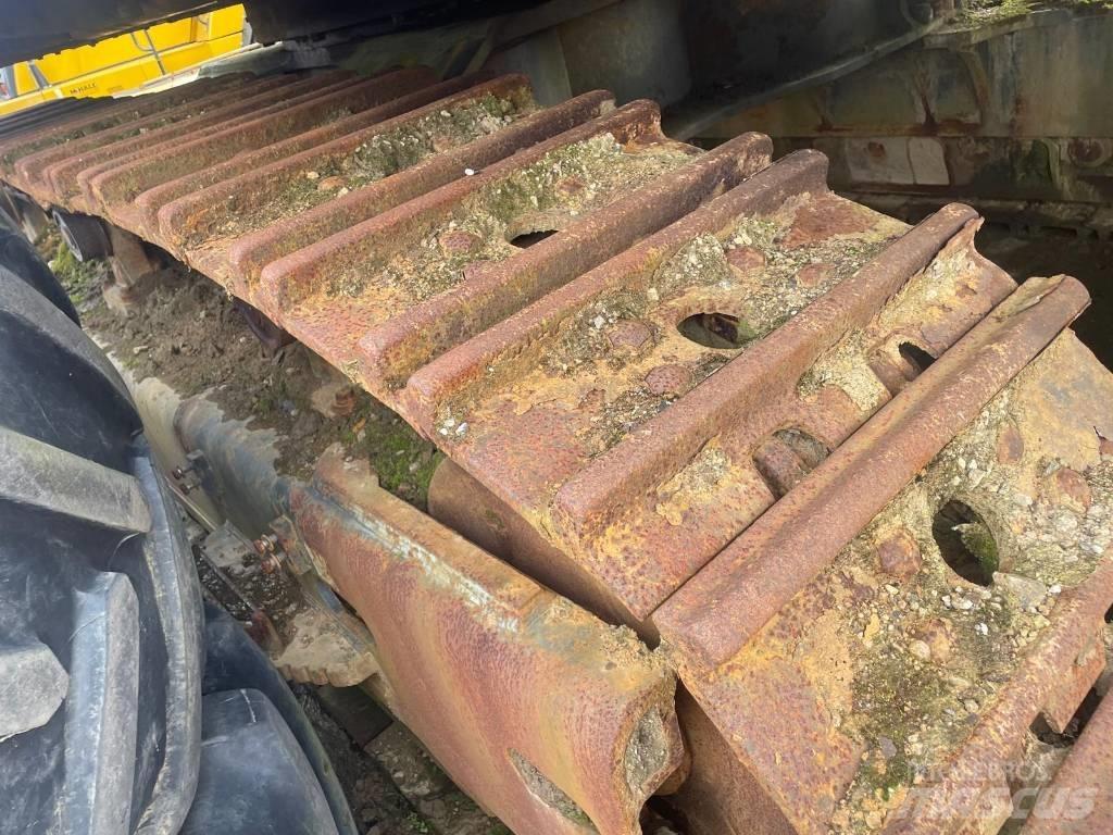 Komatsu PC700LC-11 Lánctalpas kotrók