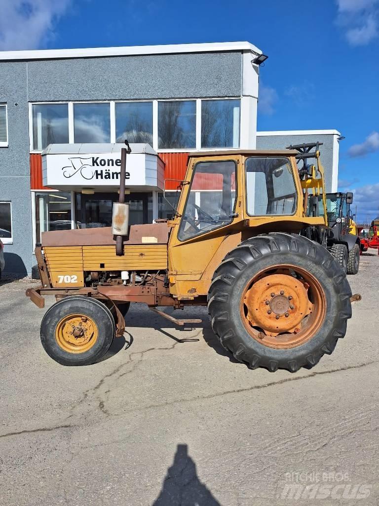 Valmet 702 Traktorok