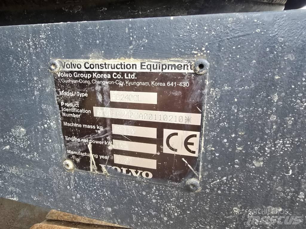 Volvo EC 240 C Lánctalpas kotrók