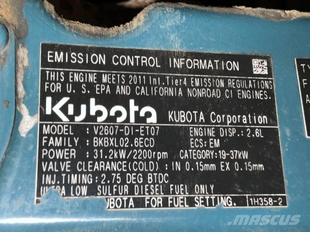 Kubota U 48-4 Mini kotrók < 7t