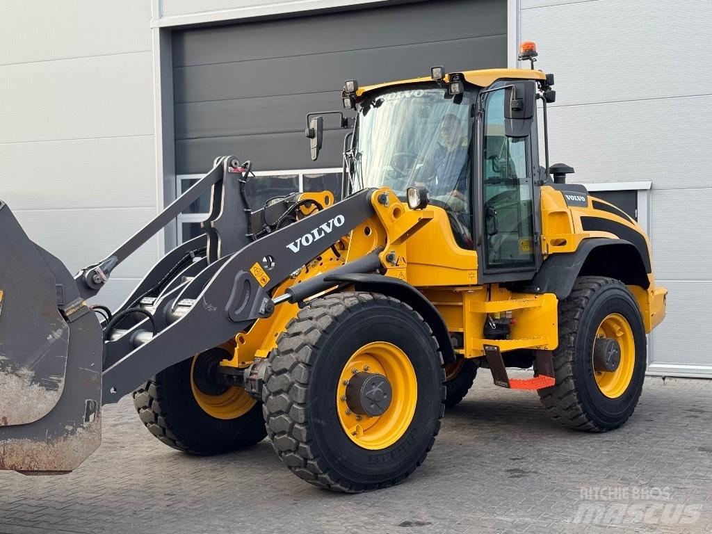 Volvo L 45 H Gumikerekes homlokrakodók