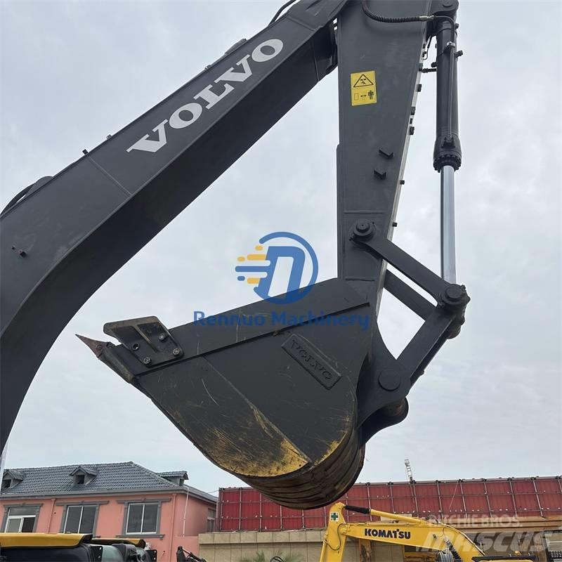 Volvo EC 240 Lánctalpas kotrók