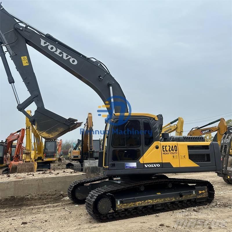 Volvo EC 240 Lánctalpas kotrók