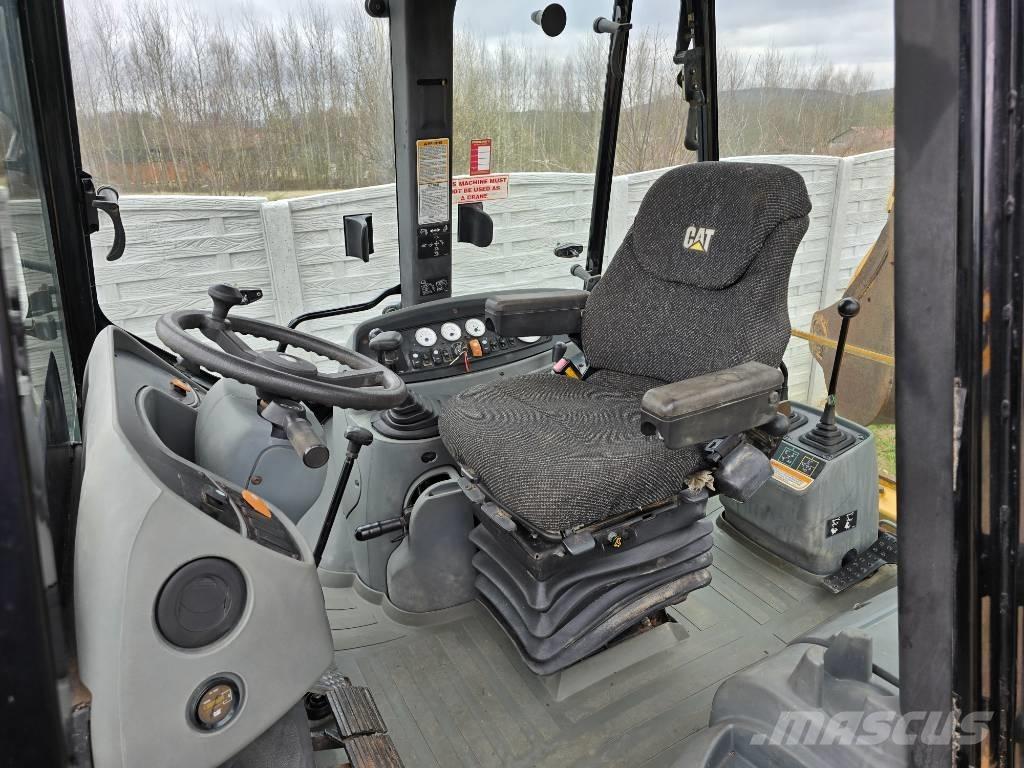 CAT 428 D Kotrórakodók