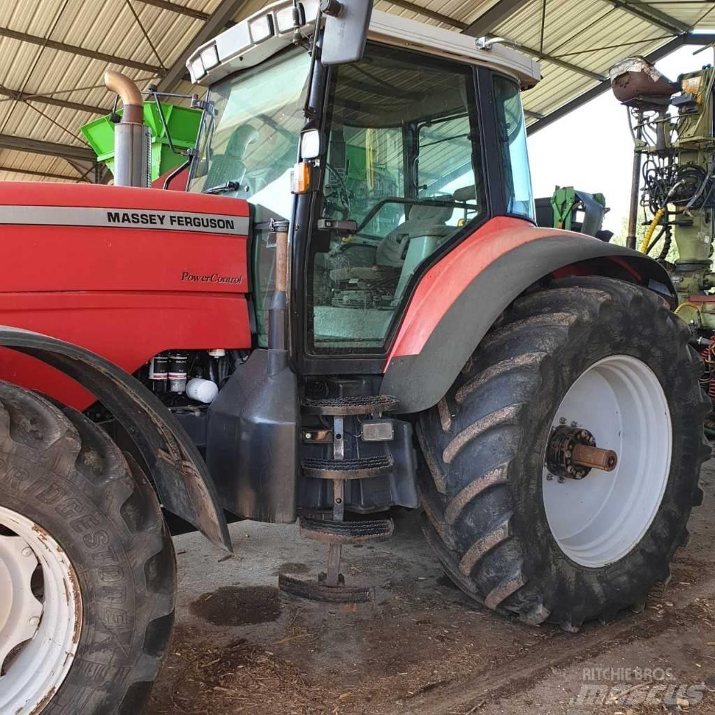 Massey Ferguson 8260 Traktorok