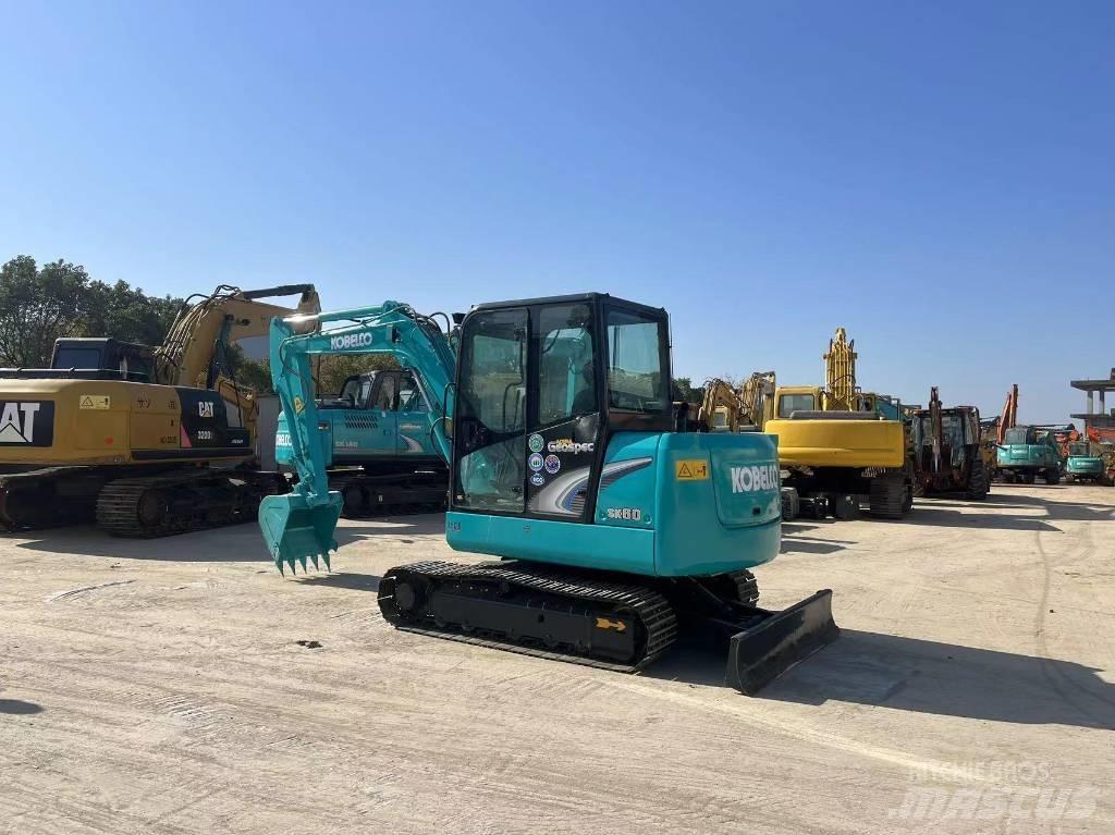 Kobelco SK 60 Mini kotrók < 7t