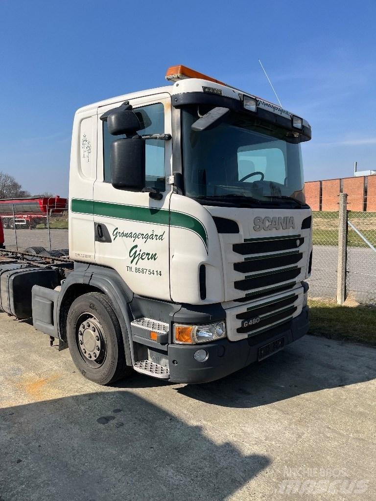 Scania CG16 Vezetőfülke és belső tartozékok