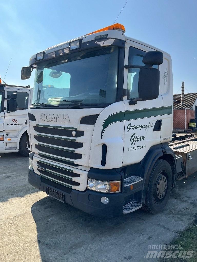 Scania CG16 Vezetőfülke és belső tartozékok