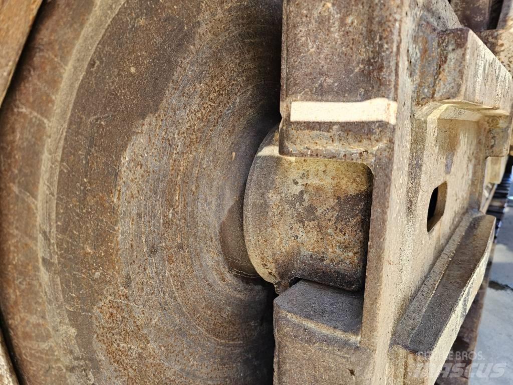 Volvo EC480EHR Bontásra használt kotrók