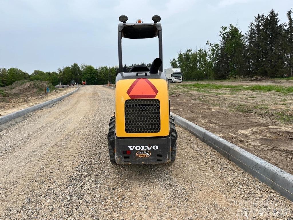 Volvo SD 25 Ikerdobos hengerek