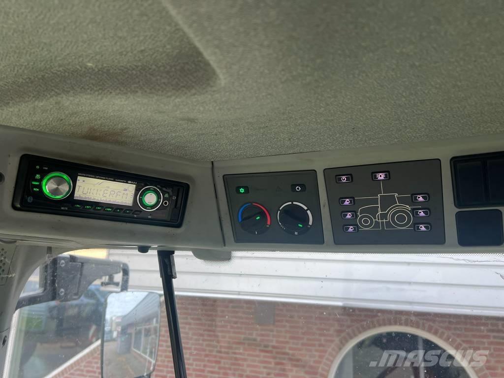 CLAAS Arion 610 CIS Traktorok