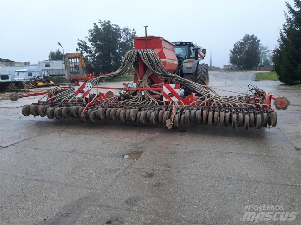 Horsch Pronto 7 RX Sorvetőgép