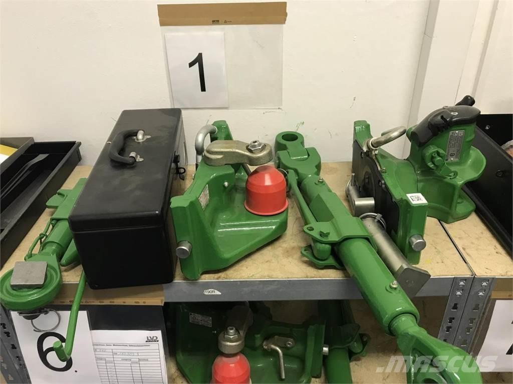 John Deere 7R 310 Traktorok