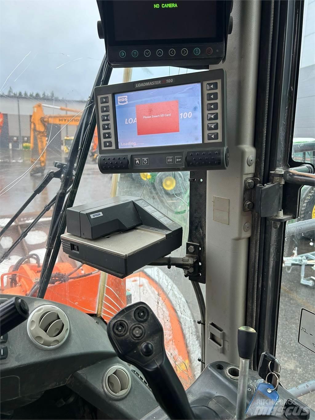 Doosan DL450-3 Gumikerekes homlokrakodók