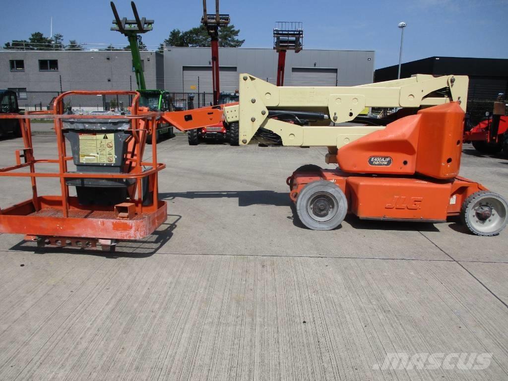 JLG E400 AJPN (687) Kompakt önjáró emelők