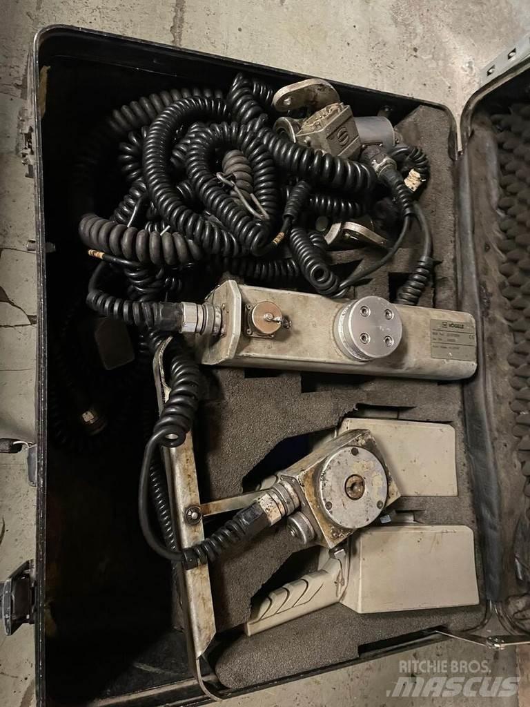 Vögele Super 800 Aszfalt terítõ gépek