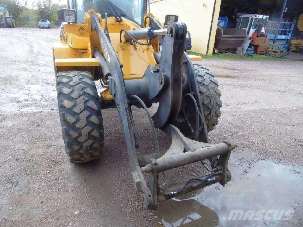 Volvo L 35 Gumikerekes homlokrakodók