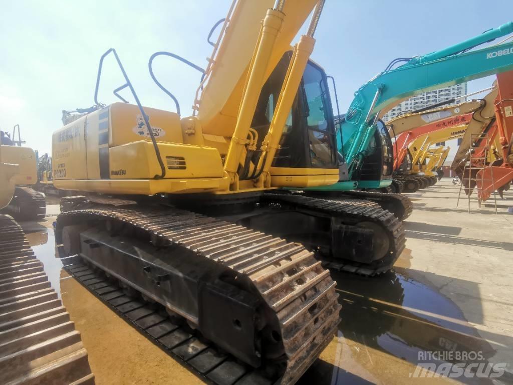 Komatsu PC 200-6 Lánctalpas kotrók